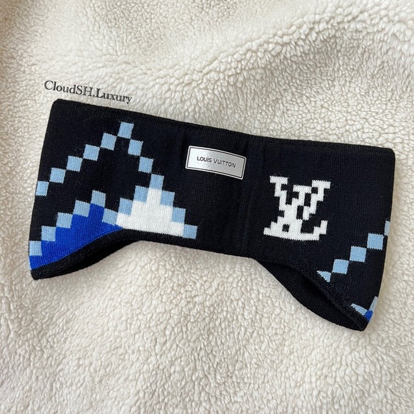 Auth Louis Vuitton Wool Knit Snow Headband Unisex - Excellent - Picture 1 of 9